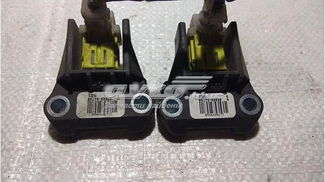Датчик Айрбег передній 891730D020 TOYOTA