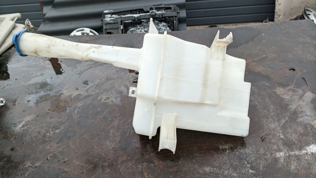 Бачок омивайки 986101H500 HYUNDAI