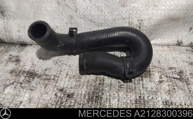 Водопровідна труба системи охолодження A2128300396 MERCEDES