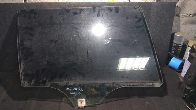 Скло заднє праве G21B72511B MAZDA
