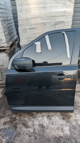 Водійські двері LR005657 LAND ROVER