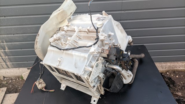 Корпус печі в зборі MN124235 MITSUBISHI