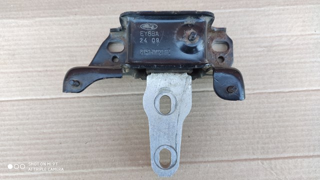 Ліва опора двигуна 8V517M121AE FORD