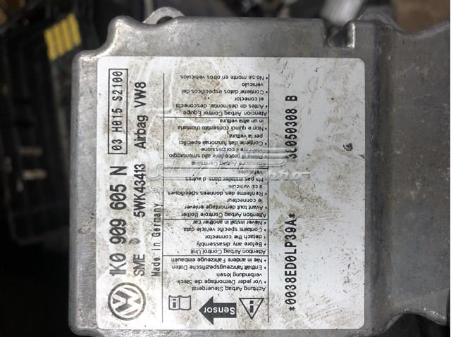 Блок управління airbag 1K0909605N VAG