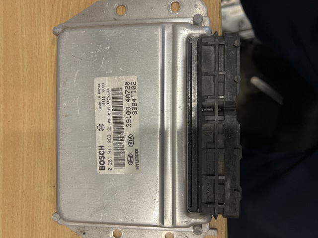 Модуль управління двигуном 391004A720 HYUNDAI