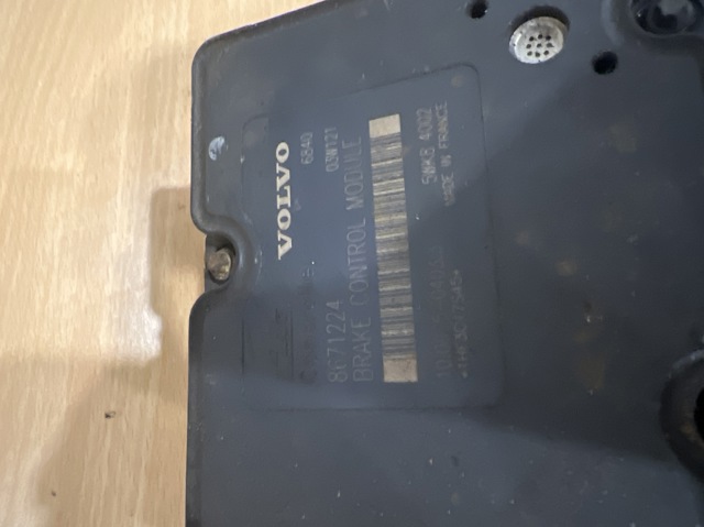 Гідроблок АБС 8671224 VOLVO