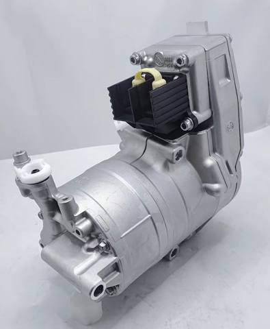 Компресор холодоагенту 0008302601 MERCEDES