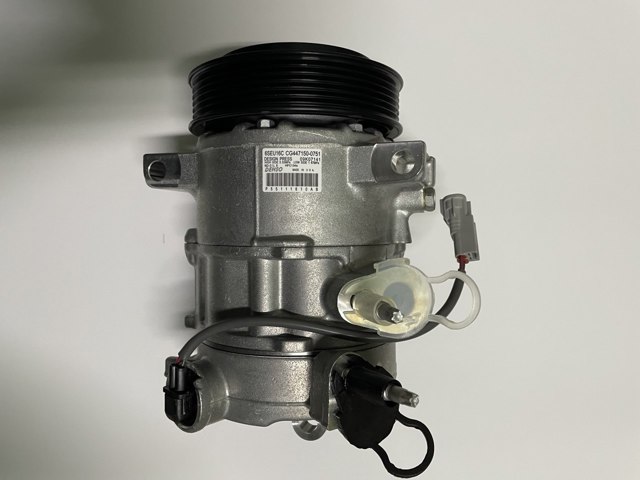 Насос кондиціонера 55111610AA CHRYSLER