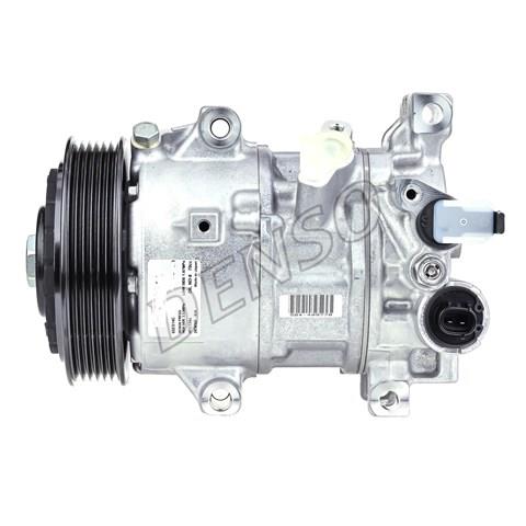 Компресор кондиціонера 8831002850 TOYOTA