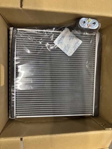 Випарник 8850106240 TOYOTA