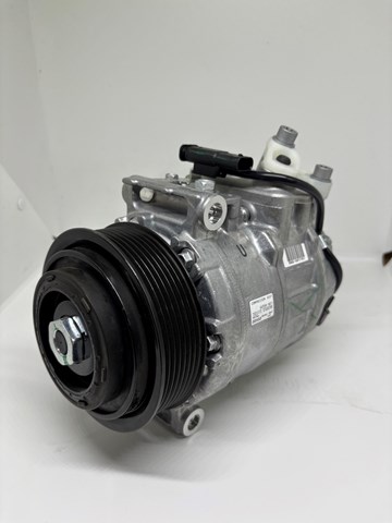 Насос кондиціонера A0008309200 MERCEDES