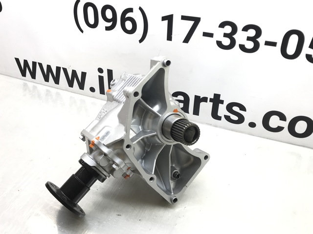 Коробка роздавальна в зборі 331014N273 NISSAN