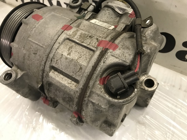 Компресор системи кондиціювання A0002308811 MERCEDES