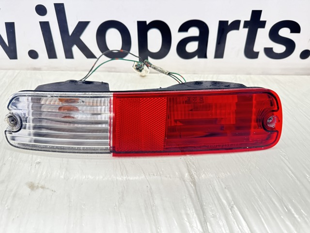 Фара заднього бампера, правий MN133776 MITSUBISHI