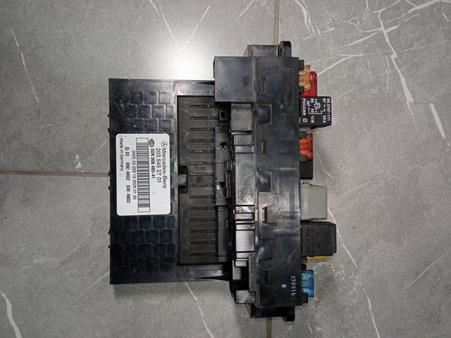 Блок керування сигналами SAM 2035452701 MERCEDES