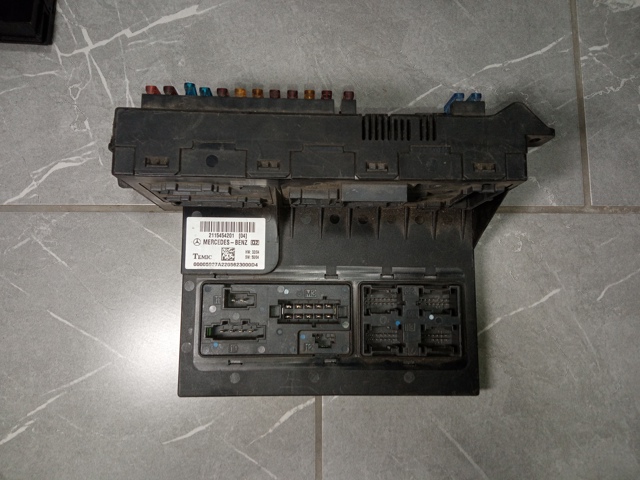 Блок керування сигналами SAM 2115454201 MERCEDES