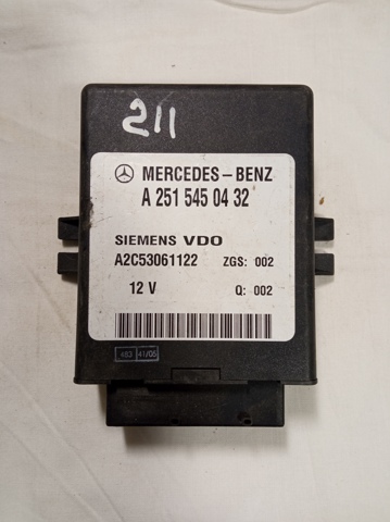 Блок керування пневмопідвіскою A2515450432 MERCEDES