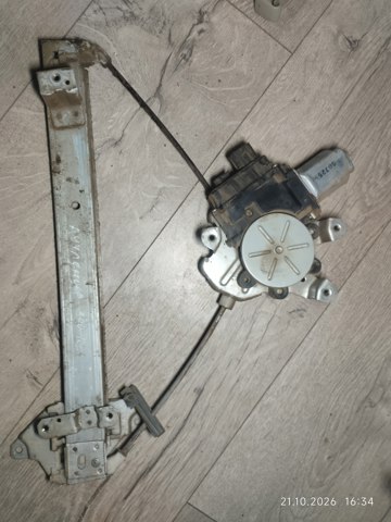 Склопідйомник задніх правих дверей MR573880 MITSUBISHI