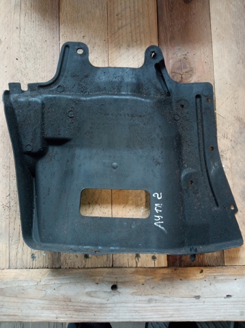 Захист двигуна, лівий MR974865 MITSUBISHI