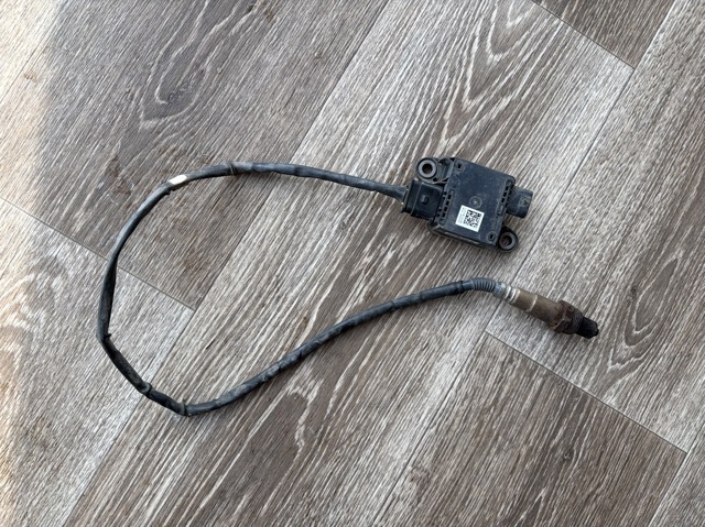 Датчик оксидів азоту NOX 03N906261B VAG