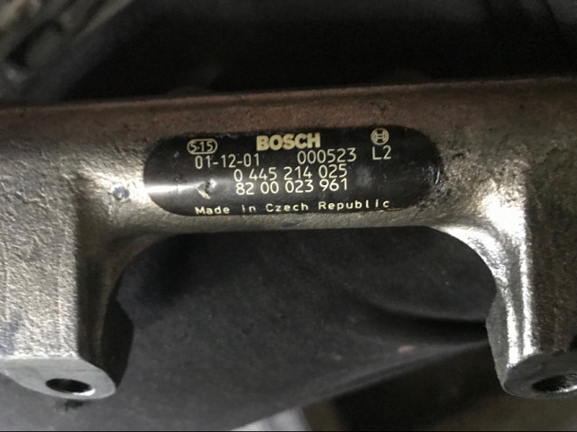 Розподільник палива 0445214025 BOSCH