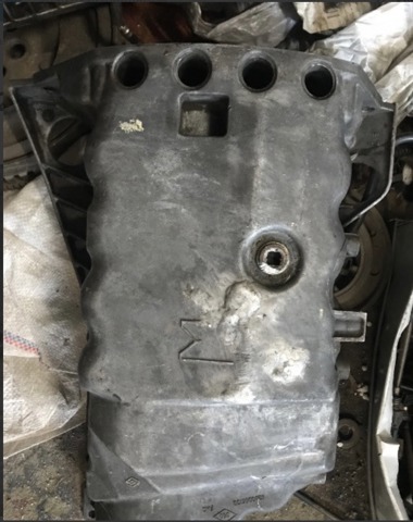 Картер масляний 8200066130 RENAULT