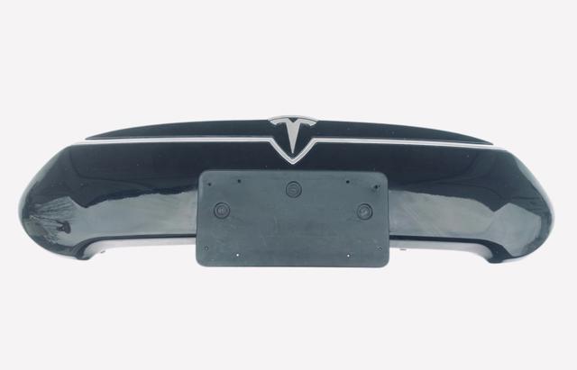 Решітка радіатора Tesla Model S