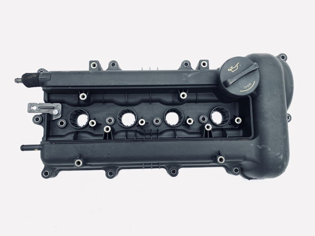 Кришка клапанів 224102B000 HYUNDAI