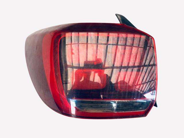 Ліхтар задній лівий 265557681R RENAULT