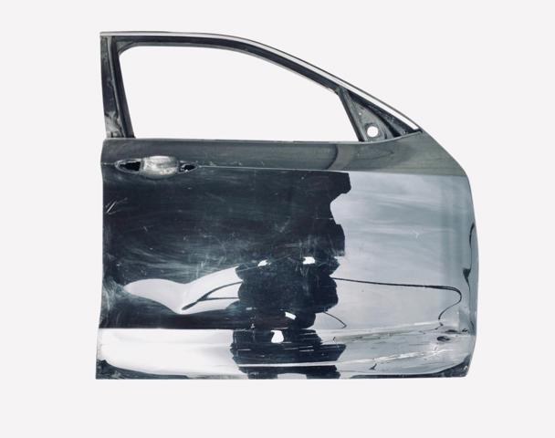 Пасажирські передні двері 41517355804 BMW