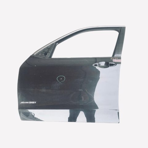 Водійські двері 41517386737 BMW