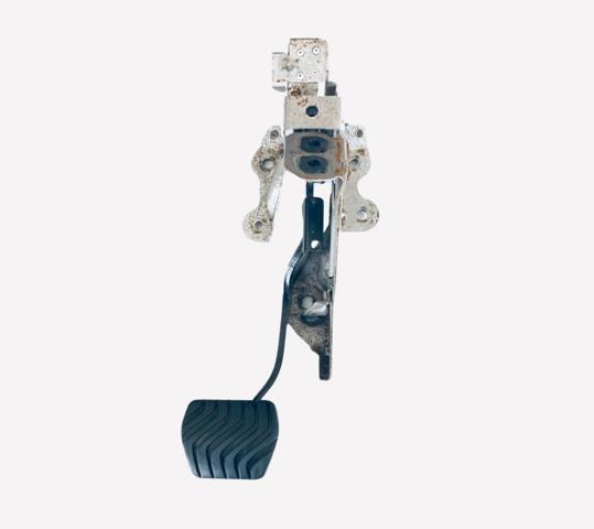 Педаль гальма 465016FP0B NISSAN