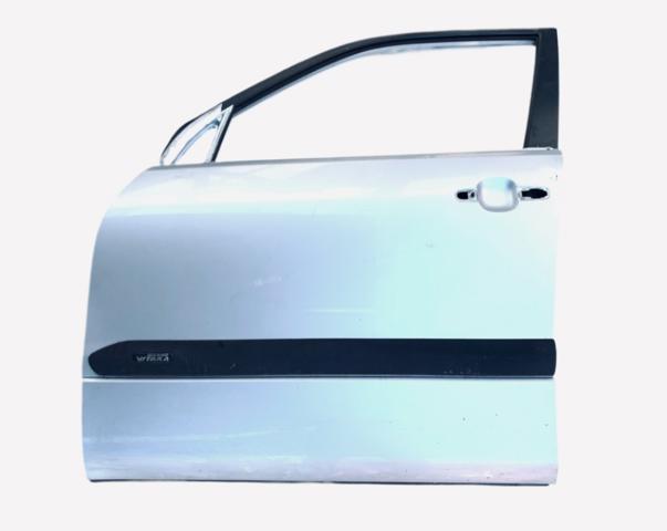 Водійські двері 6800265843 SUZUKI