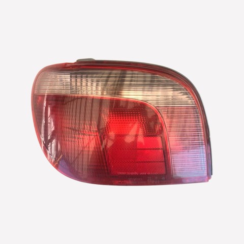 Задня ліва фара 8156052120 TOYOTA