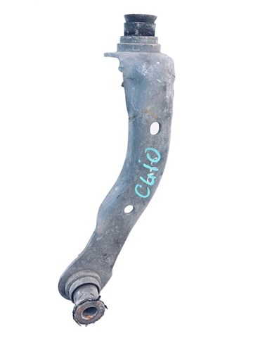 Кронштейн передньої балки 8200127321 RENAULT