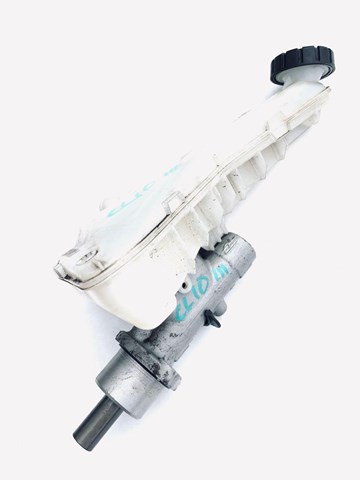 Бачок ГГЦ 8200129957 RENAULT