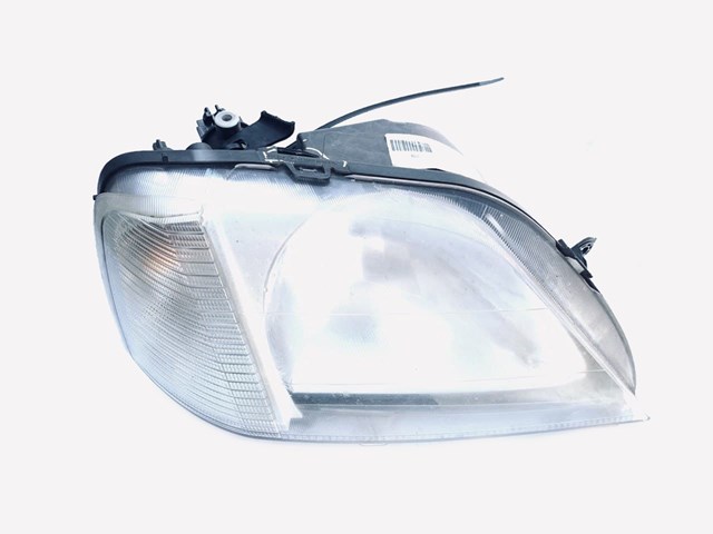 Фара основна права 8200211006 RENAULT