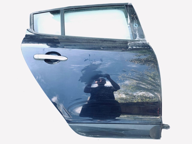 Двері задні, праві 821006386R RENAULT
