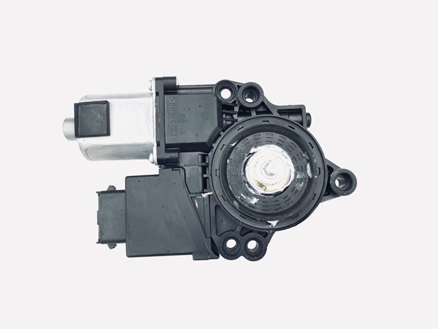 Мотор склопідйомника дверей передніх, лівих 82450A2010 HYUNDAI
