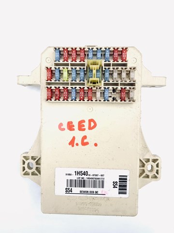 Корпус запобіжників 919501H540 HYUNDAI