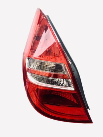Задня ліва фара 924012L0 HYUNDAI