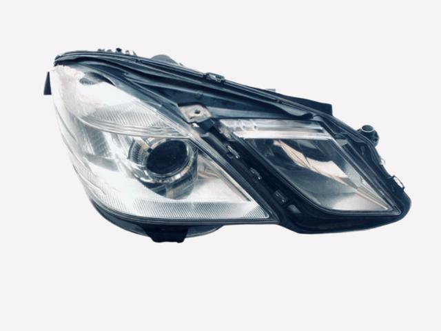 Права блок фара A2128208661 MERCEDES