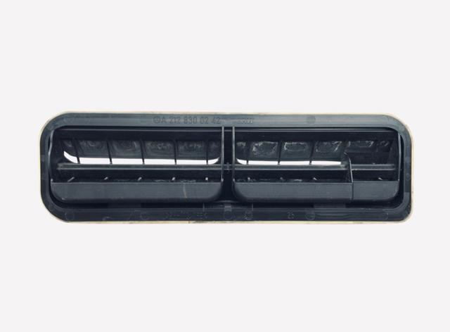 Повітропровід (вентиляція витяжна) A2128300242 MERCEDES