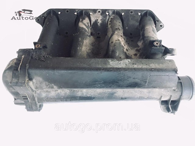 Колектор впускний A6110902637 MERCEDES
