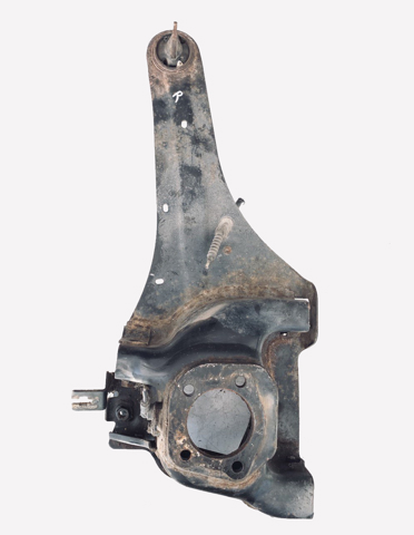 Кулак поворотний правий EG2528200B MAZDA