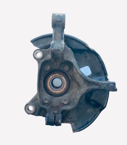 Кулак поворотний передній правий GHP933021 MAZDA