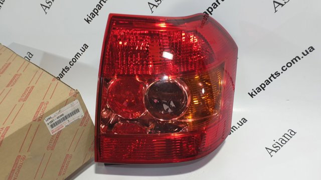 Ліхтар задній лівий 8156102300 TOYOTA