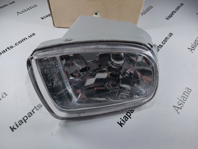 Протитуманка права 922024A000 HYUNDAI