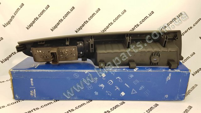 Блок управління дзеркалами заднього виду 935753K010CH HYUNDAI
