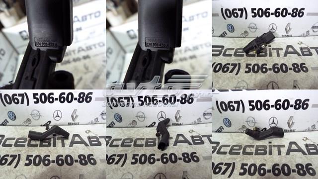 Датчик обертів колінвалу 036906433A VAG